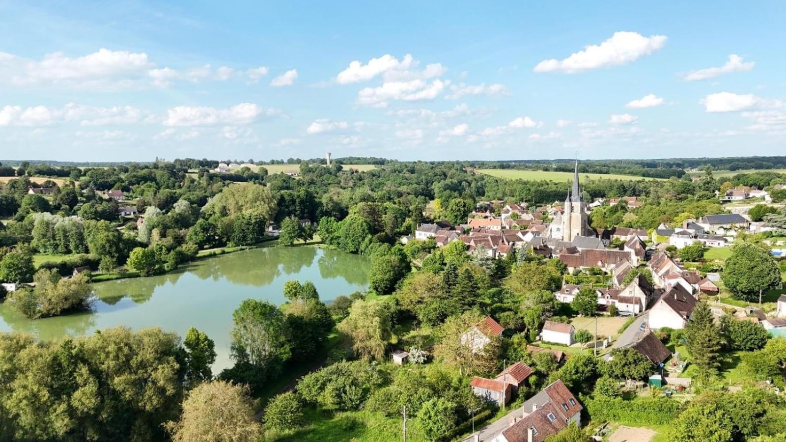 Le Campagnard Vintage Bourguignon Villa Saint-Prive ภายนอก รูปภาพ